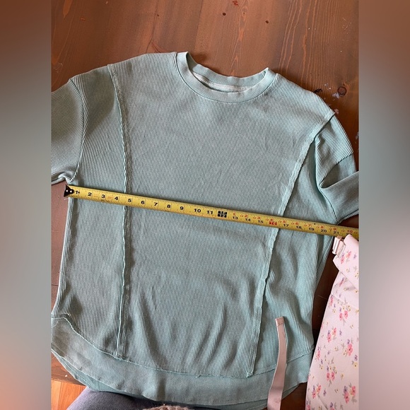 Sunday Cotton Mint Green Crew Neck Sweater Size Medium - Picture 8 of 8